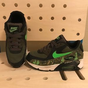 Kids Nike Air Max - Size 11C